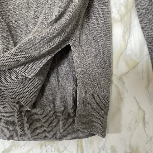 Lululemon 4 post Savasana pullover grey Boolux side slit sweater long sleeve - Picture 4 of 7